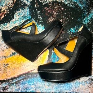 Nine West Mary Jane Pin Up Platform Wedges Pumps Black
